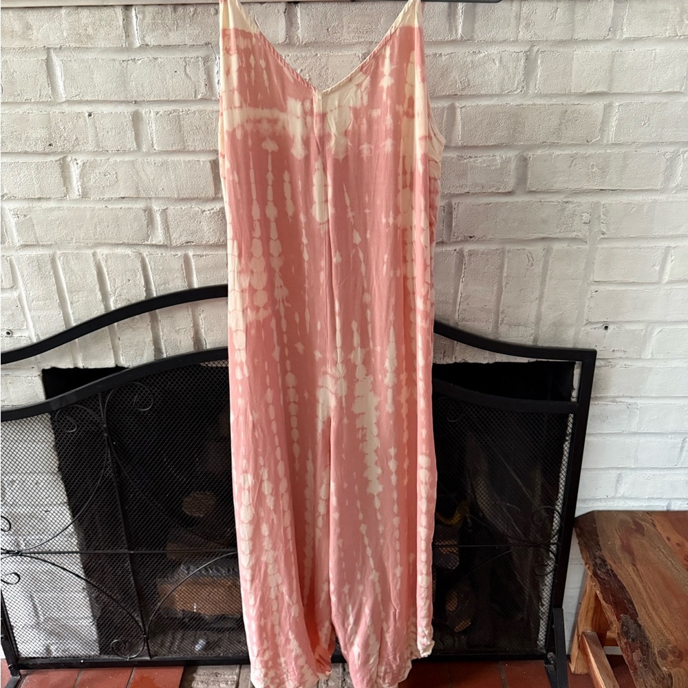 Mystree Pink and White Wide-Leg Jumpsuit with V-Neckline